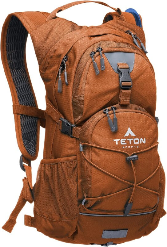 Backpacks & Bags (Hiking Backpacks, Daypacks, Hydration Packs)